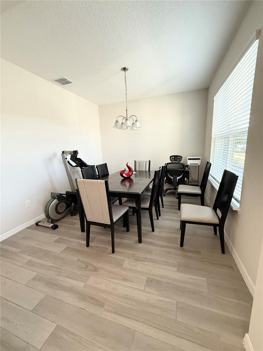 Image 7 of 41 For 16461 Olive Hill Drive