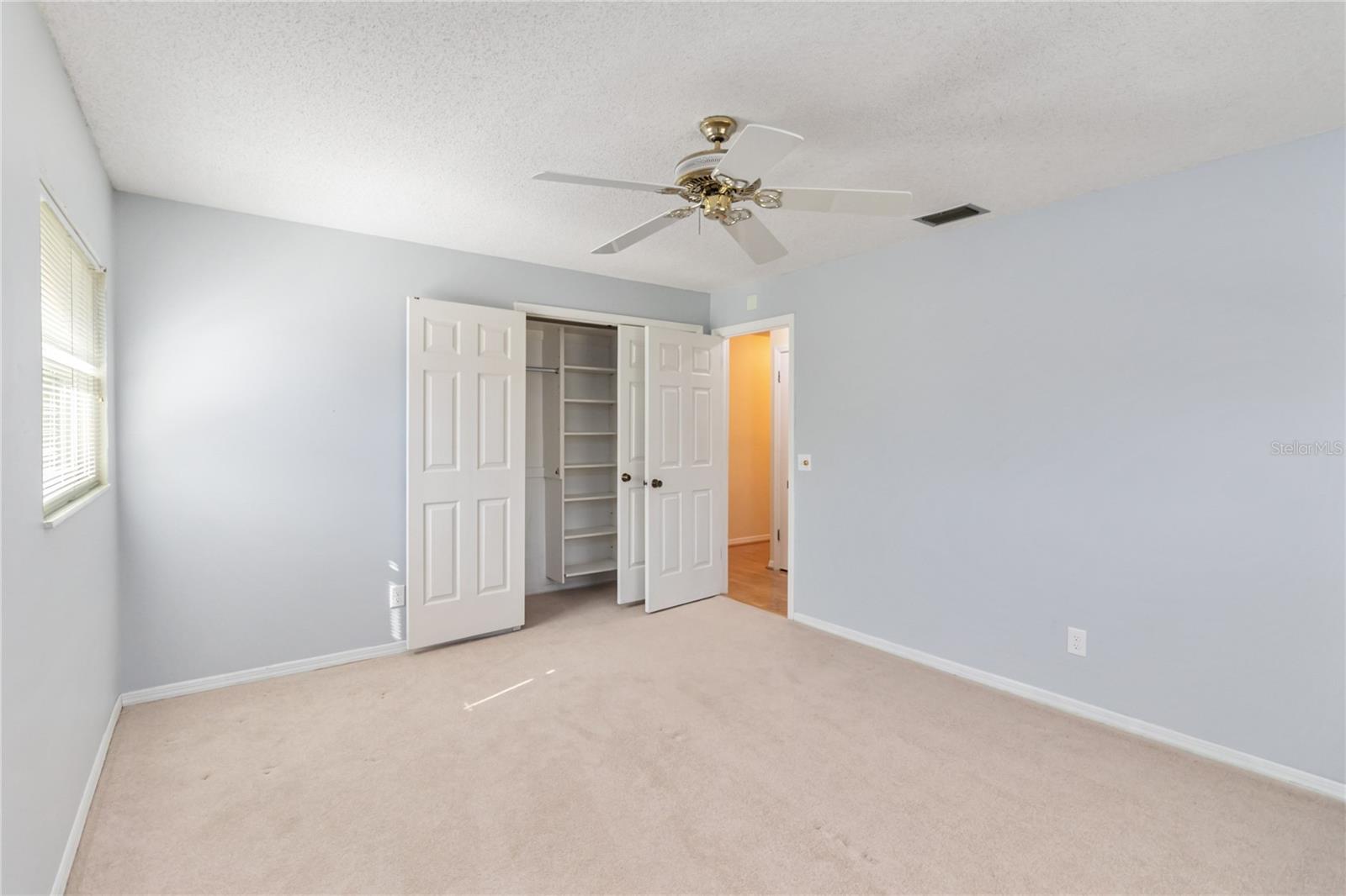 Image 40 of 66 For 924 Wald Road