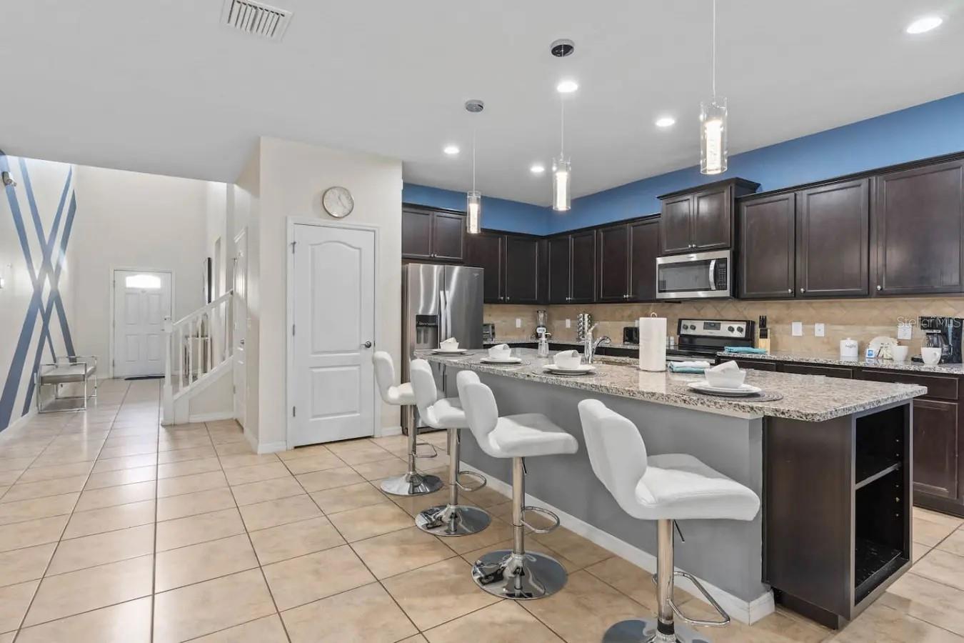 Image 21 of 100 For 8804 Bengal Court