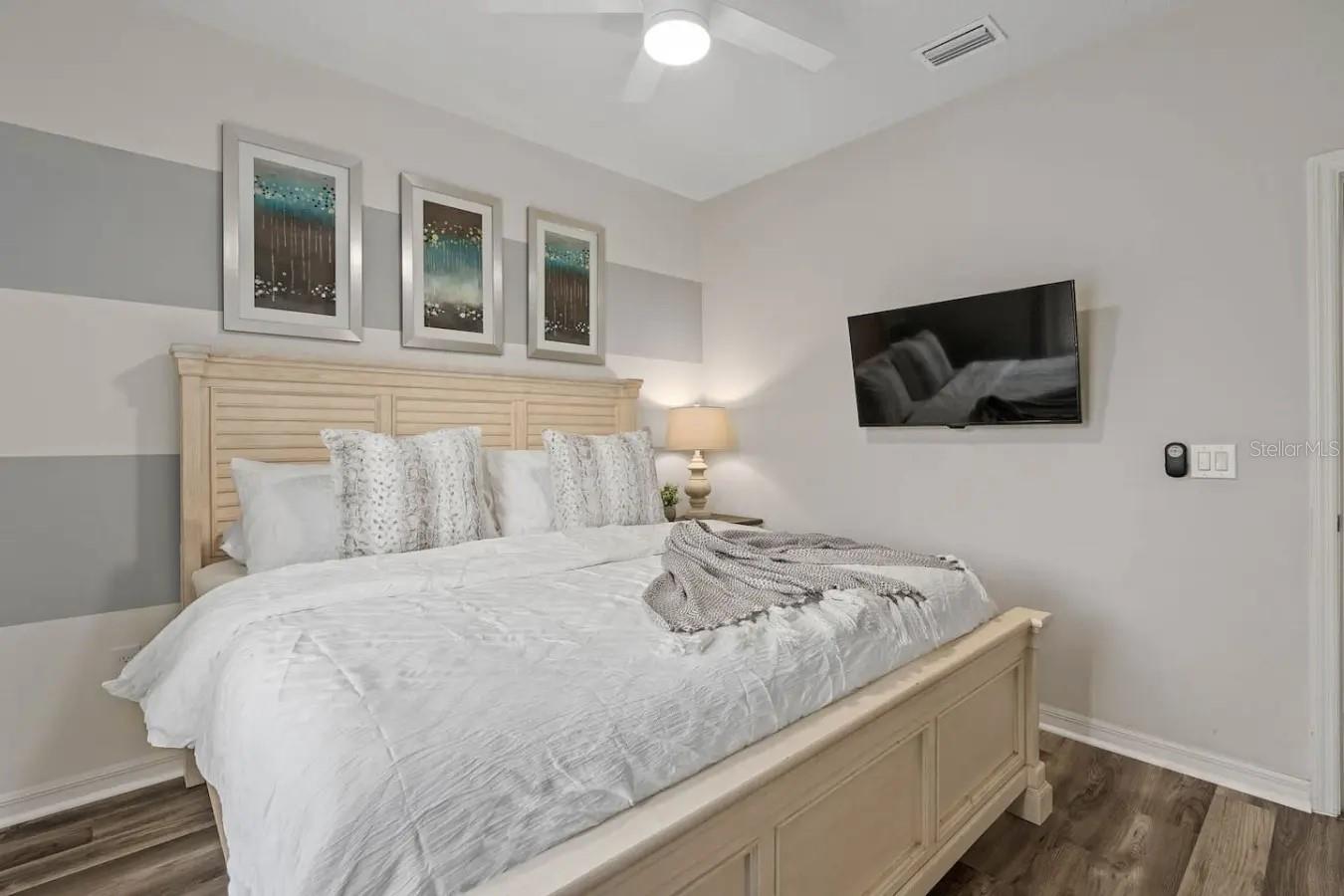 Image 52 of 100 For 8804 Bengal Court