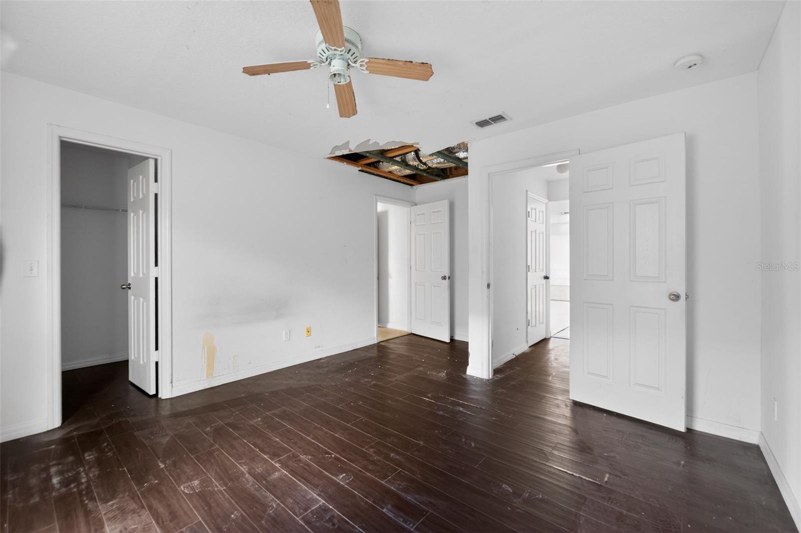 Image 26 of 29 For 512 Flower Fields Lane