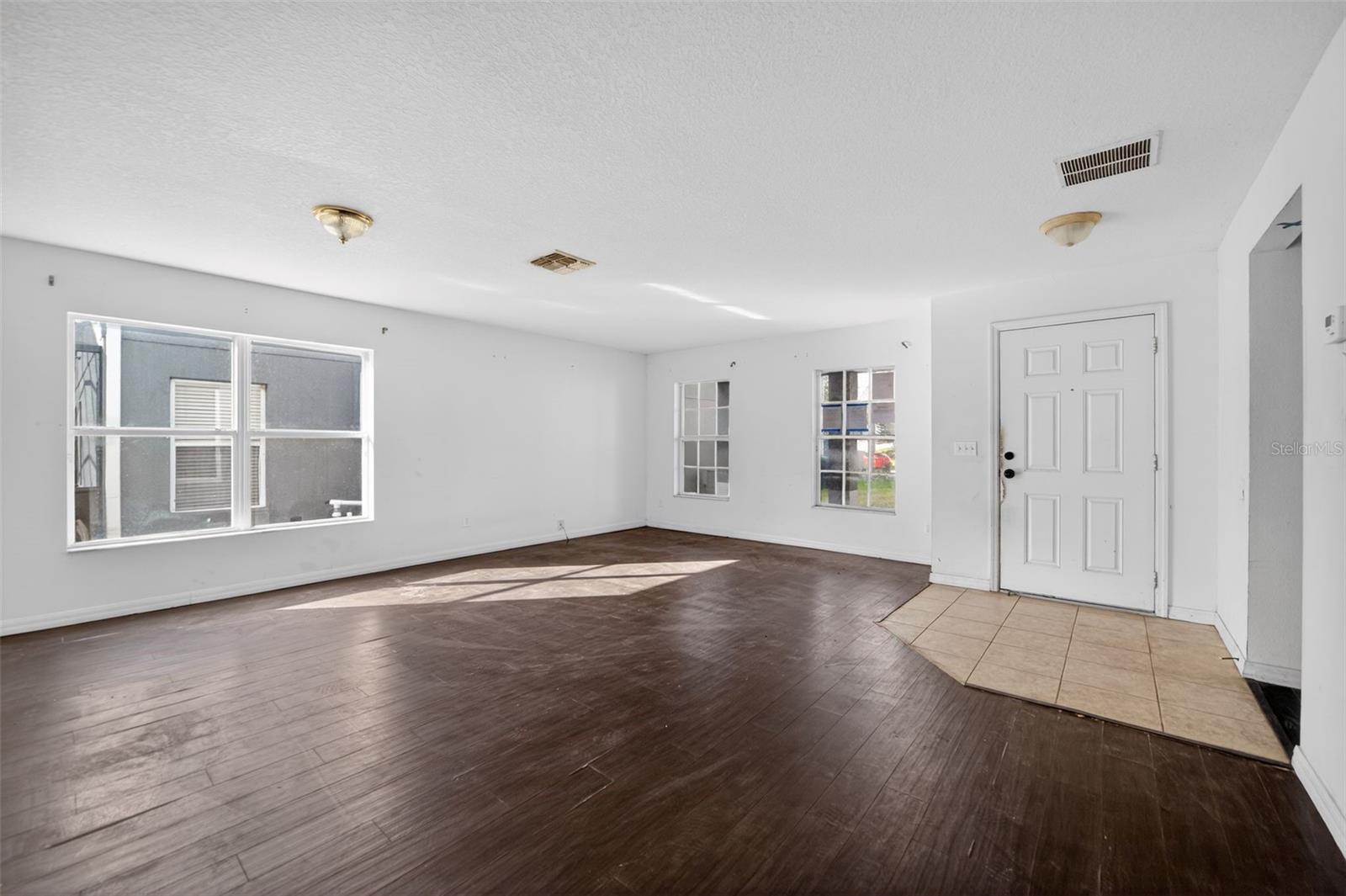 Image 3 of 29 For 512 Flower Fields Lane