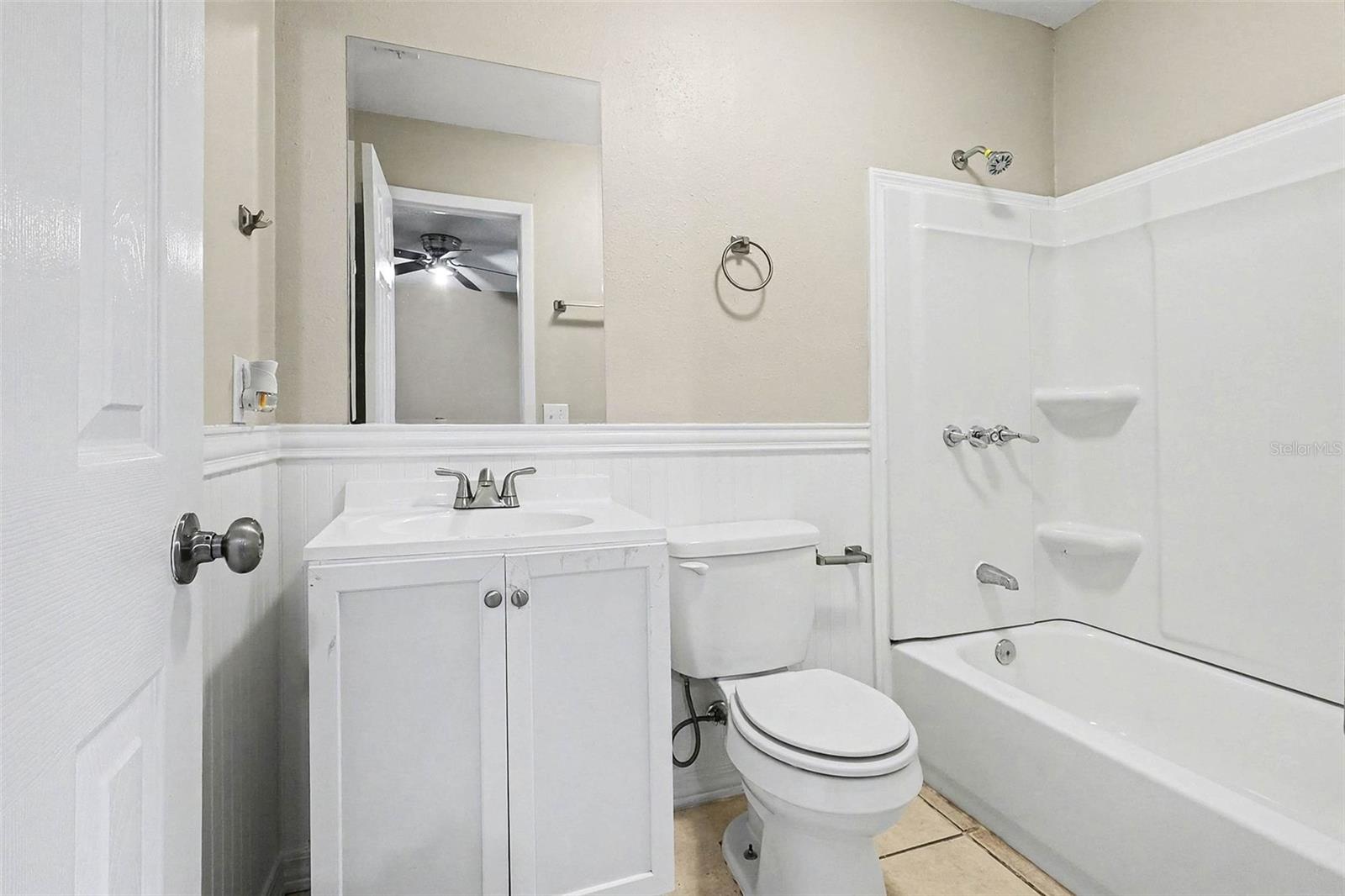 Image 11 of 15 For 1761 Elbert Acres Court Ne