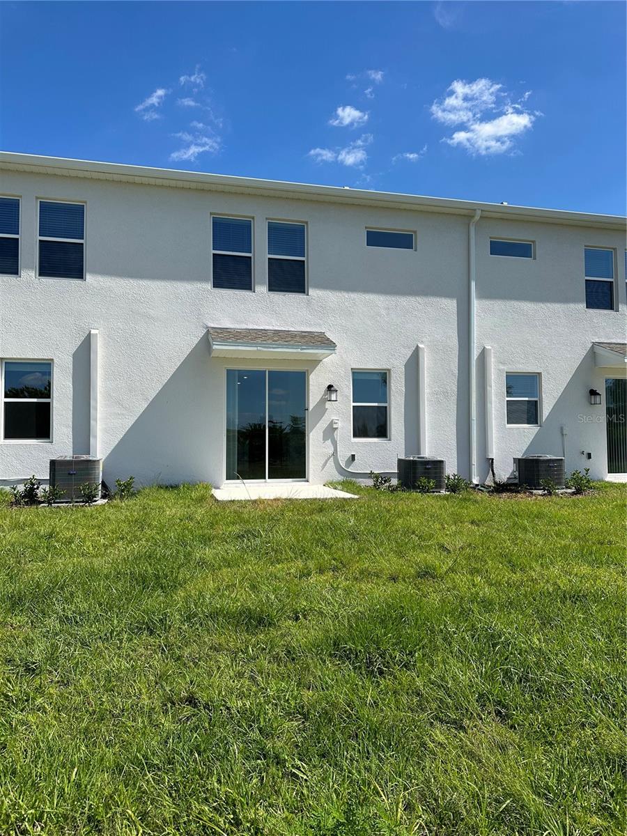 Image 11 of 33 For 3303 Laurent Loop