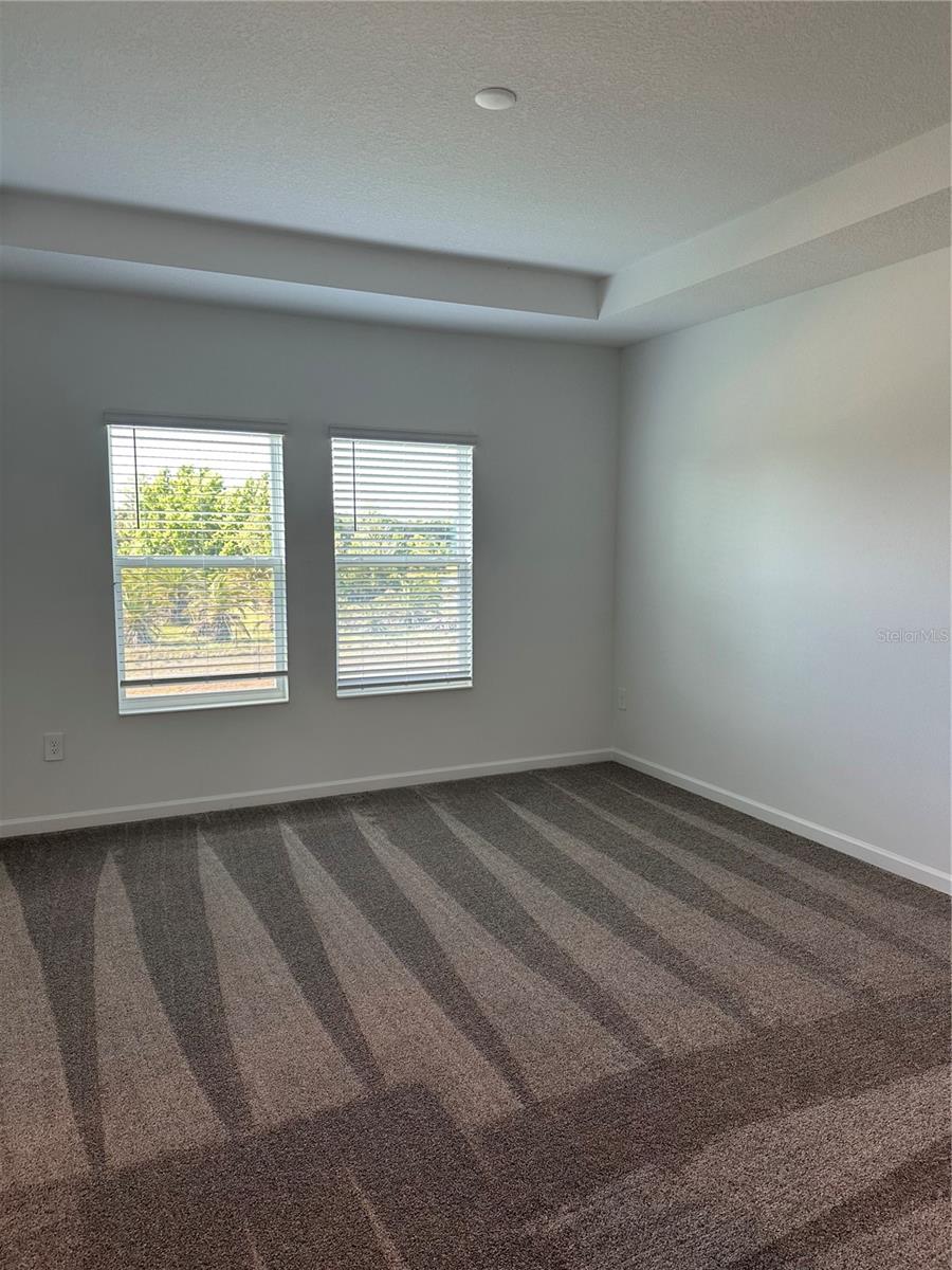 Image 19 of 33 For 3303 Laurent Loop