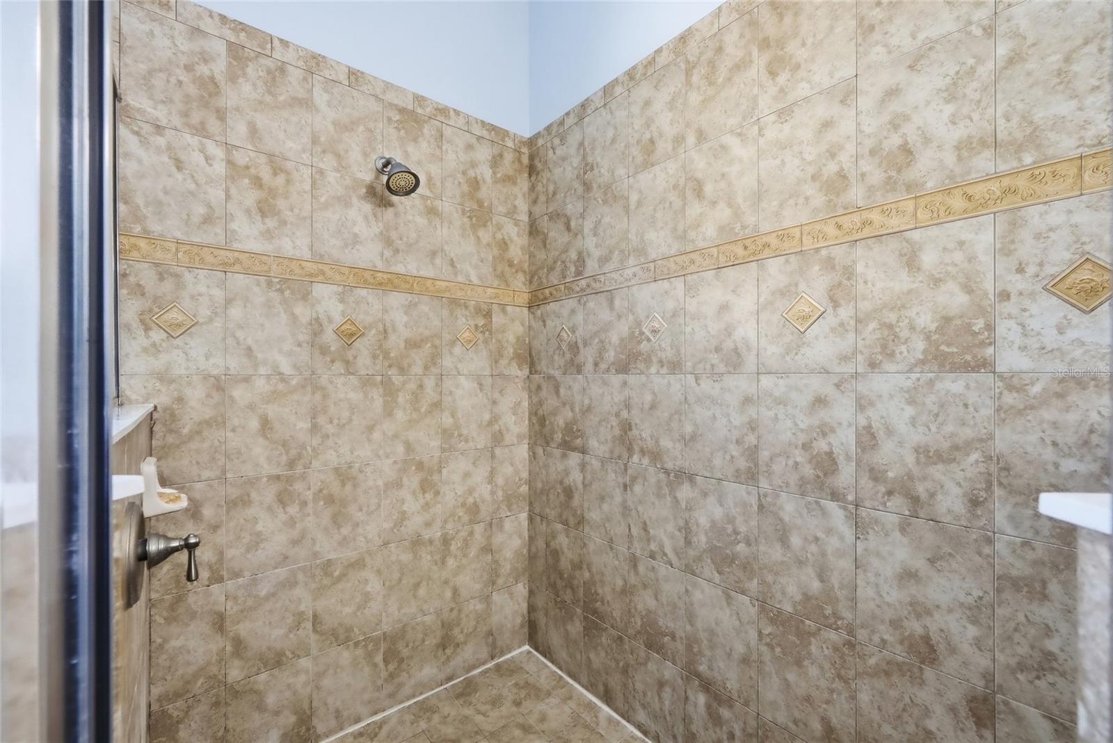 Image 25 of 52 For 2247 Black Lake Boulevard