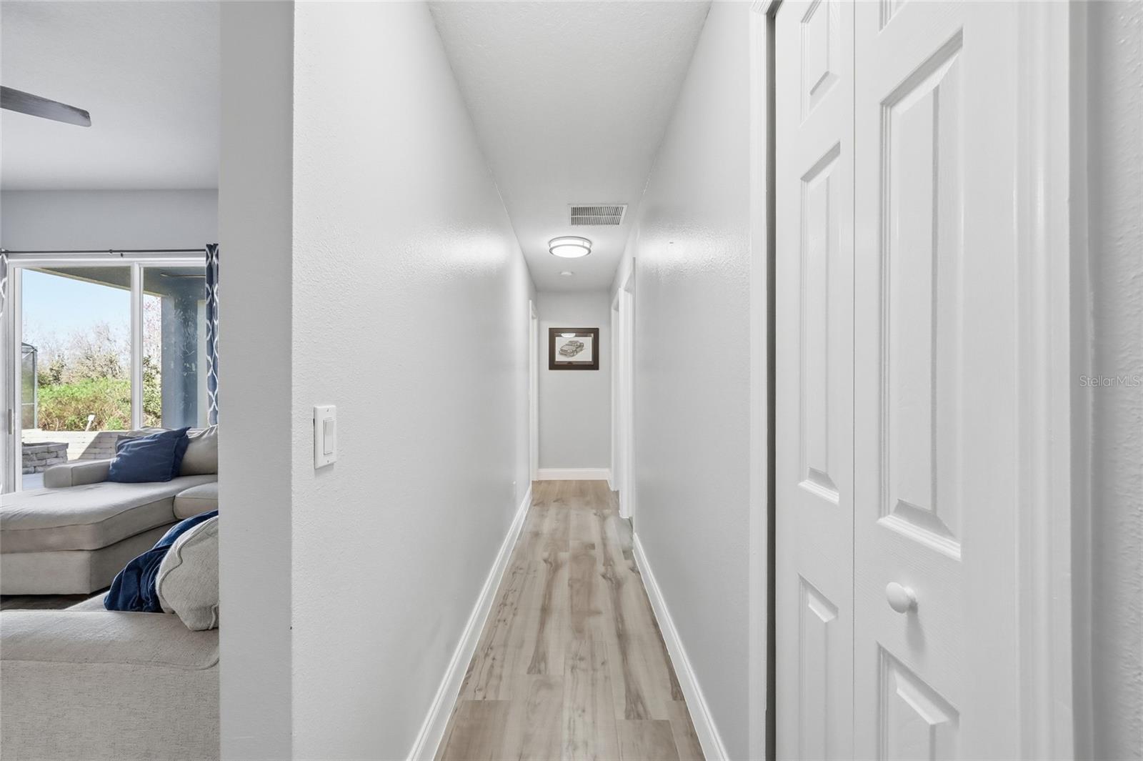 Image 31 of 52 For 2247 Black Lake Boulevard