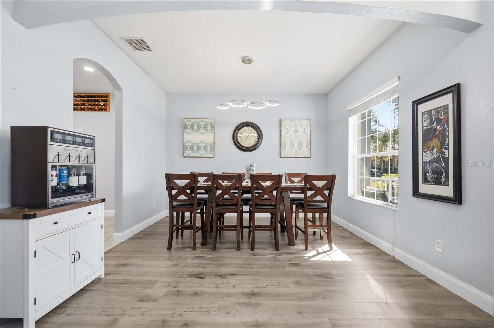 Image 9 of 52 For 2247 Black Lake Boulevard