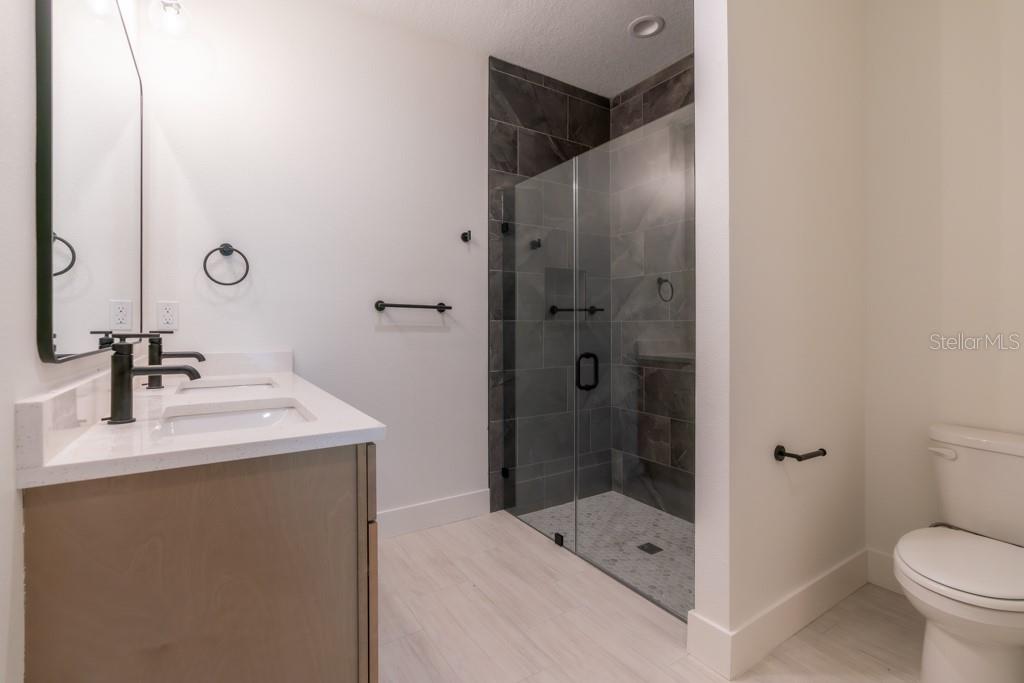 Image 26 of 32 For 50 12th Street