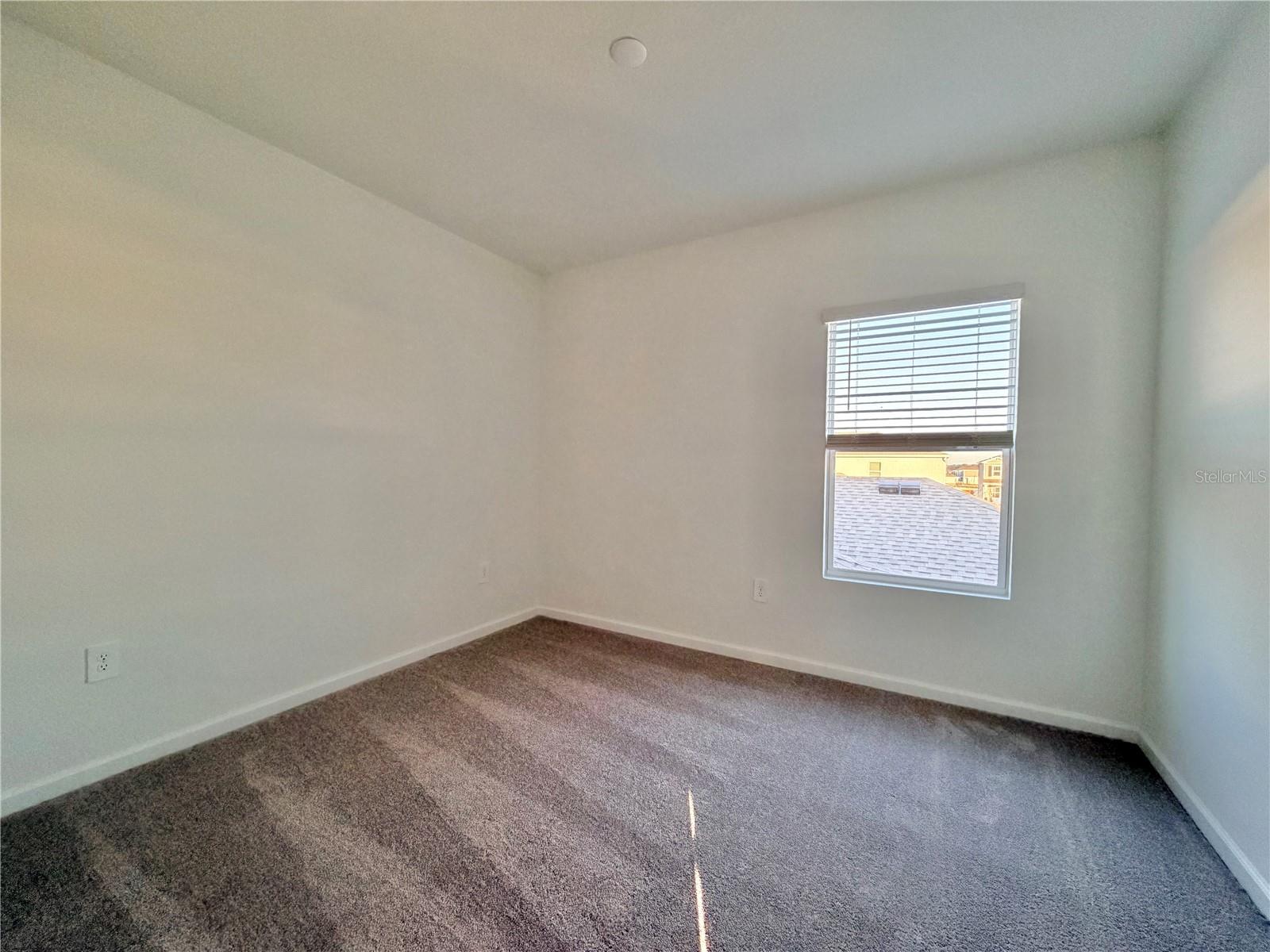 Image 19 of 32 For 2348 Rider Rain Lane