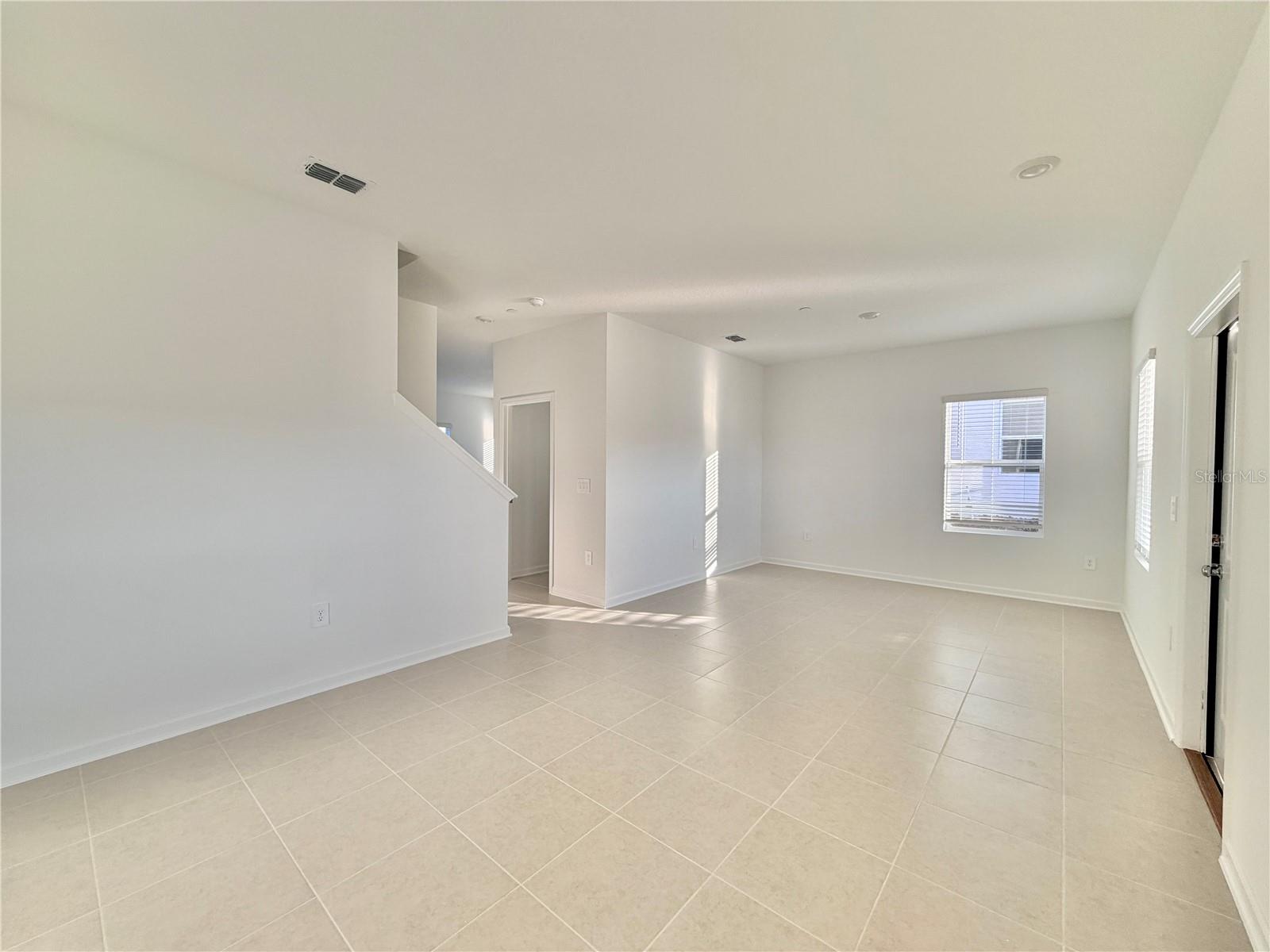 Image 4 of 32 For 2348 Rider Rain Lane