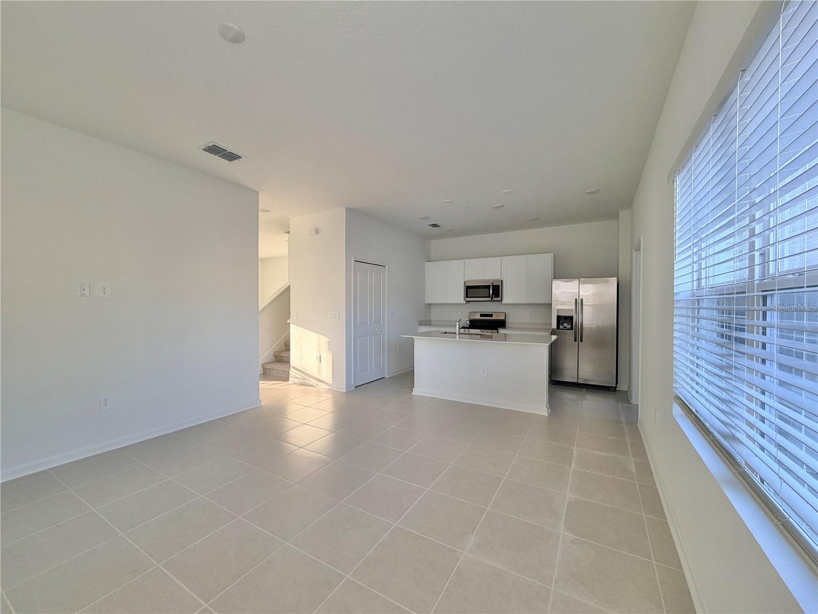 Image 9 of 32 For 2348 Rider Rain Lane