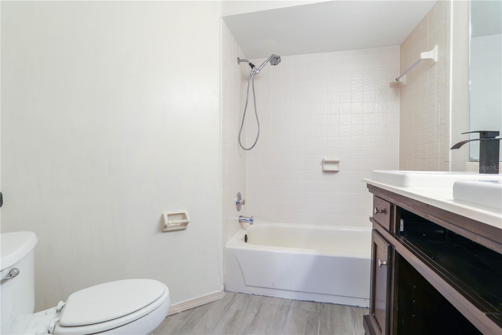 Image 11 of 15 For 3655 Atrium Drive 2