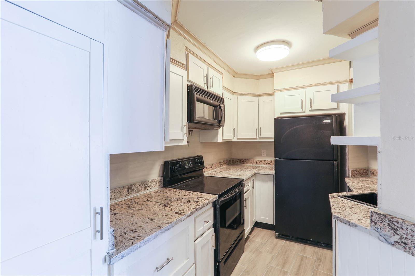 Image 5 of 15 For 3655 Atrium Drive 2