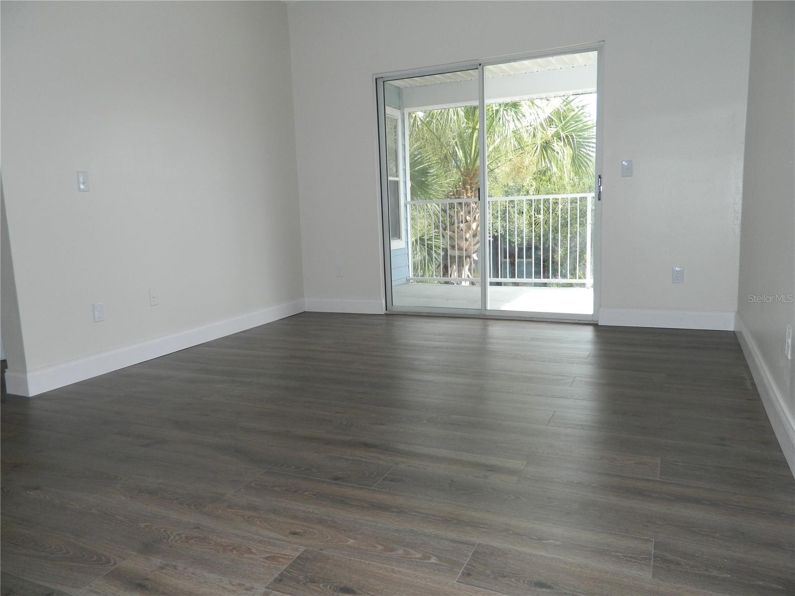 Image 5 of 19 For 709 Secret Harbor Lane 303