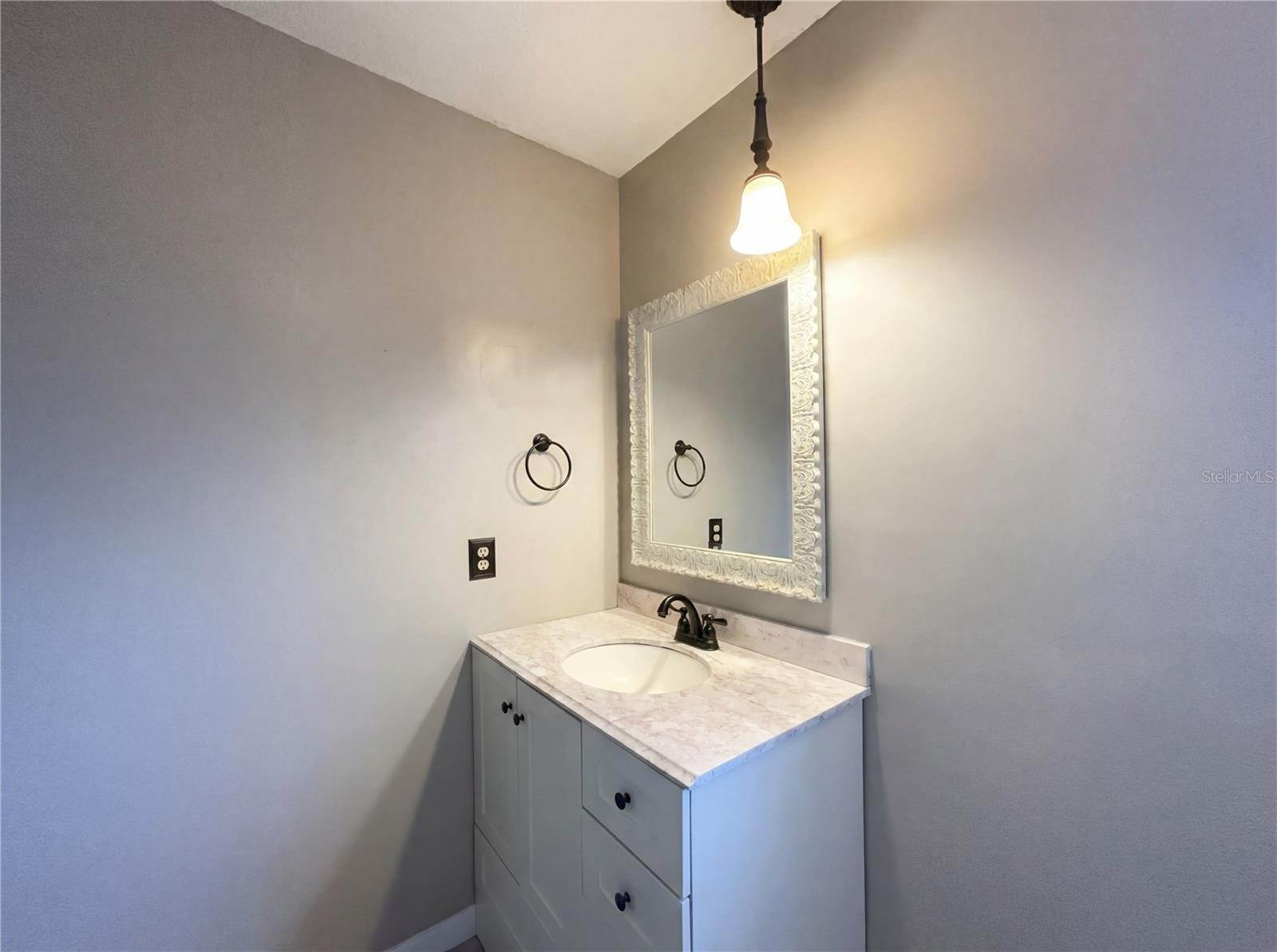 Image 18 of 24 For 752 Briarcrest Drive