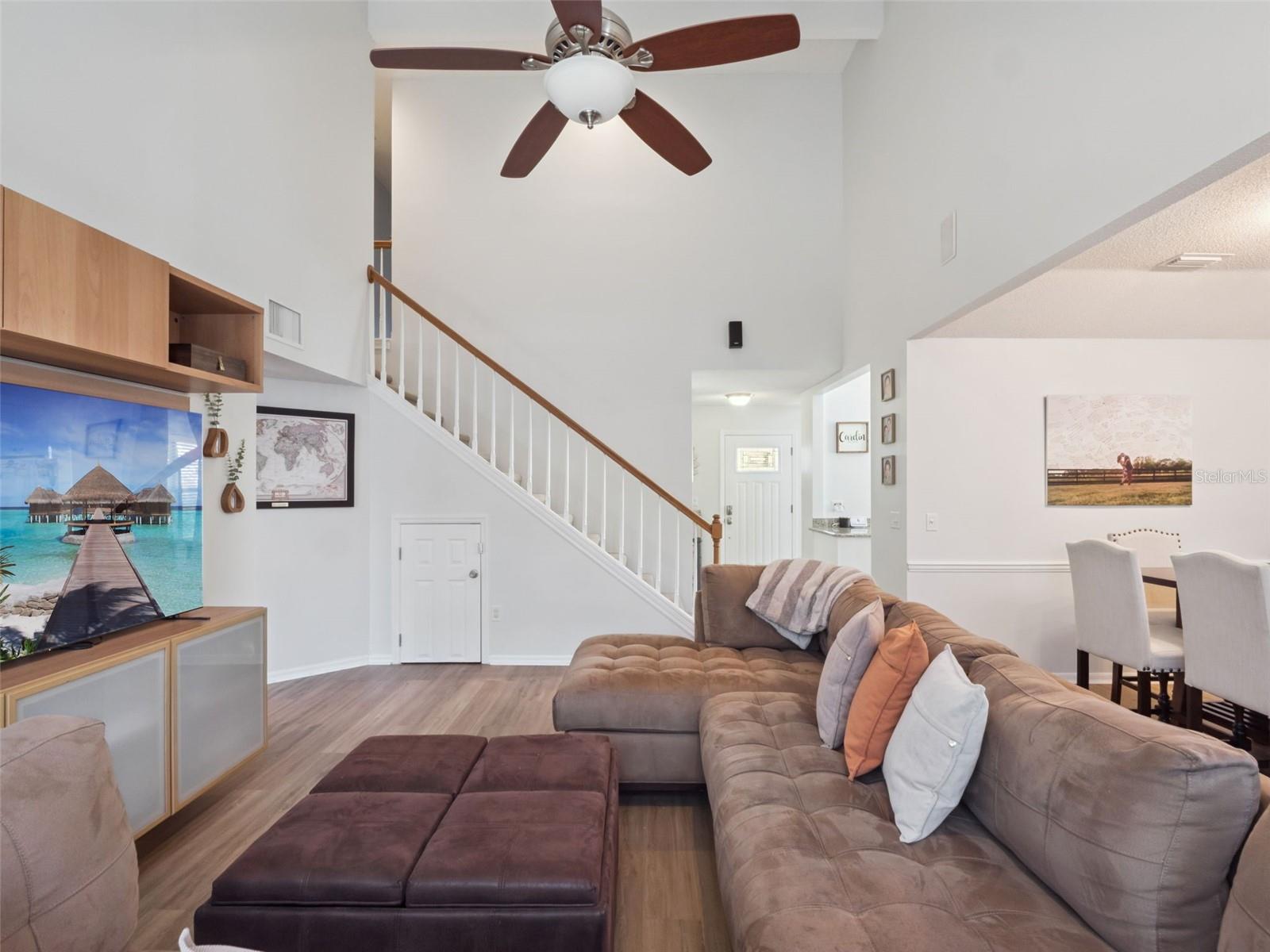 Image 12 of 32 For 3779 Holston Way