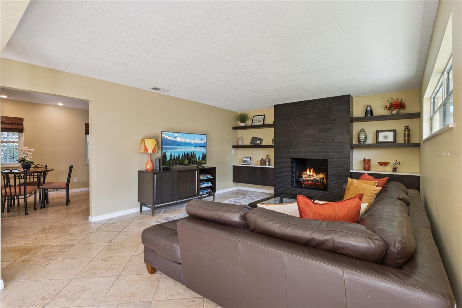 Image 14 of 49 For 2748 Lion Heart Road