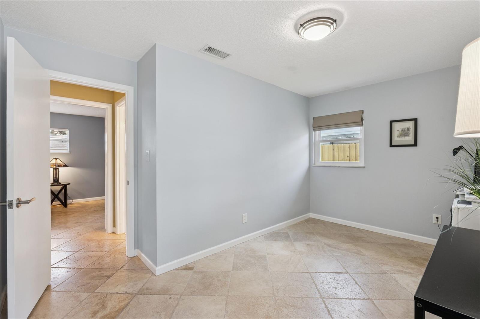 Image 27 of 49 For 2748 Lion Heart Road