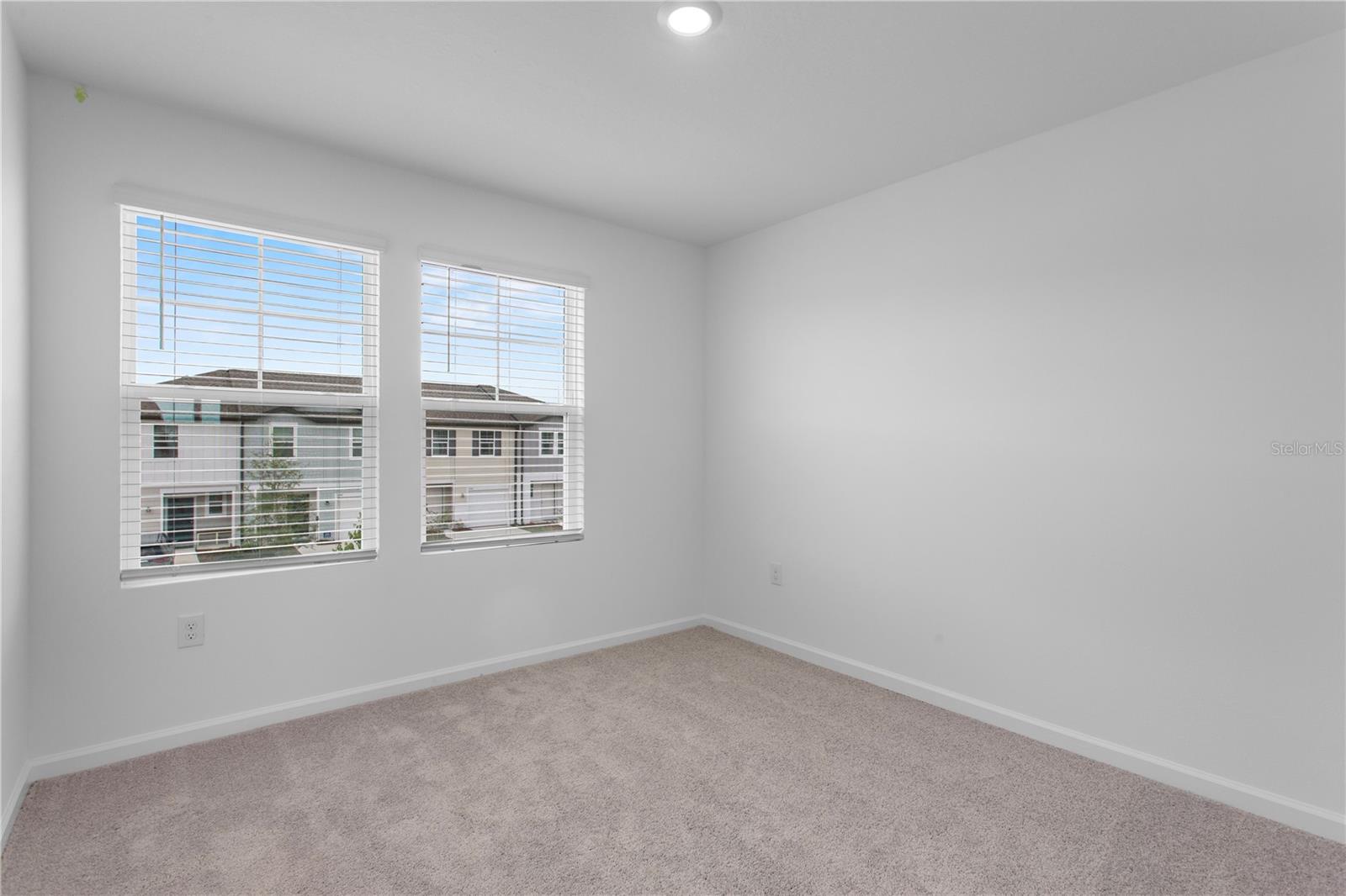 Image 5 of 13 For 5938 Piney Shrub Place