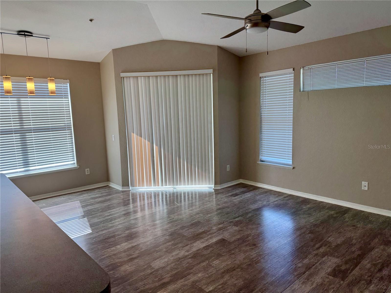 Image 6 of 23 For 2627 Maitland Crossing Way 301