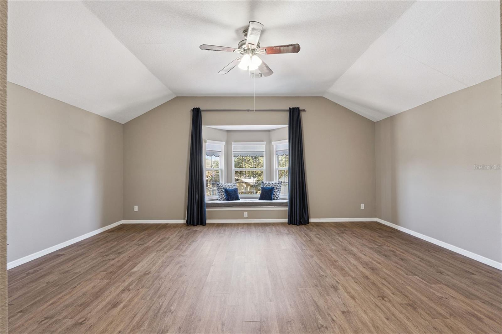 Image 32 of 58 For 261 Mill Slough Road