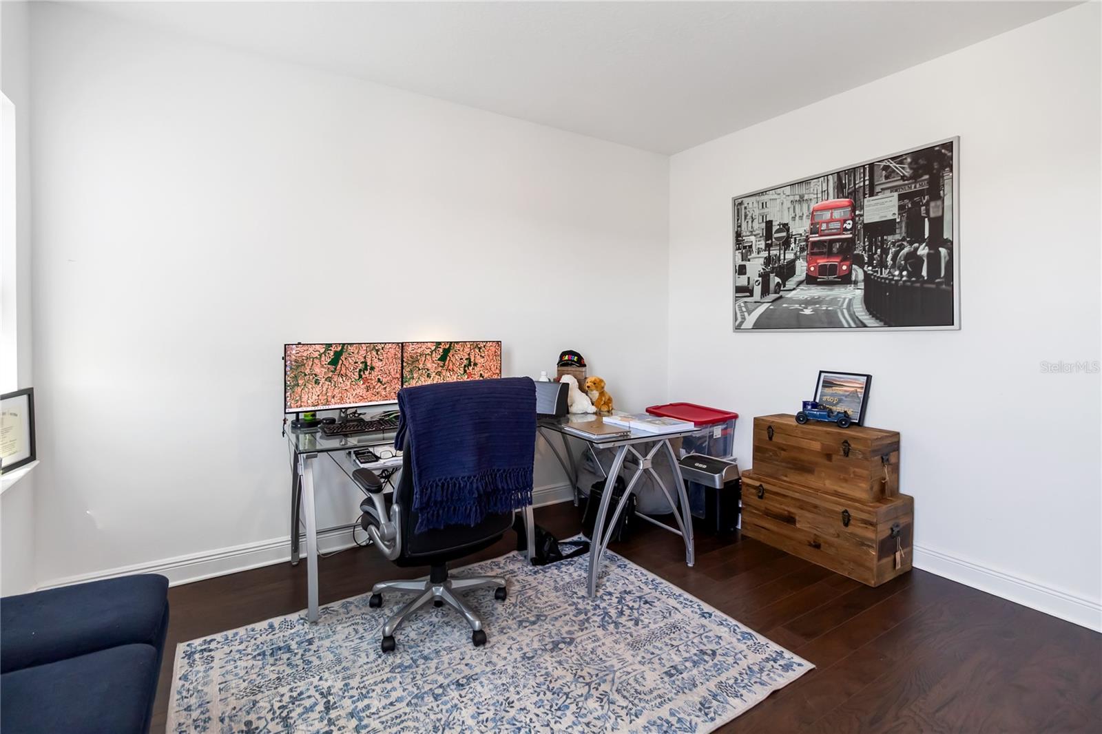 Image 38 of 65 For 15742 Vetta Drive