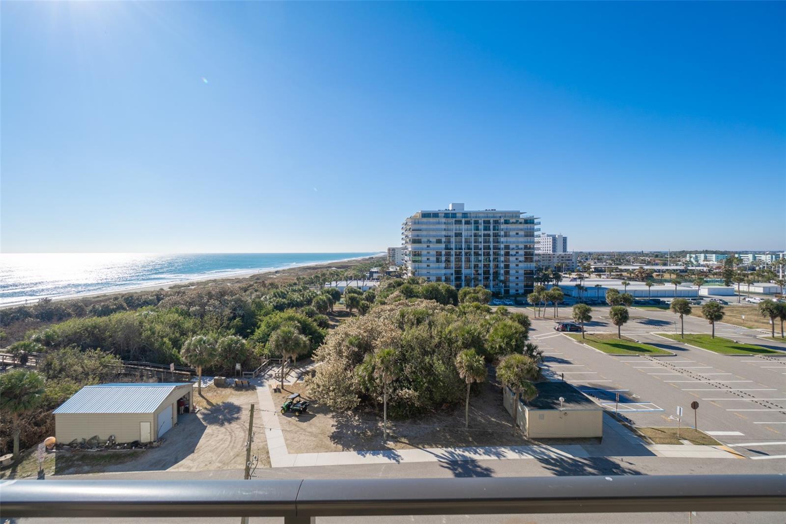 Image 17 of 44 For 3060 Atlantic Avenue 708