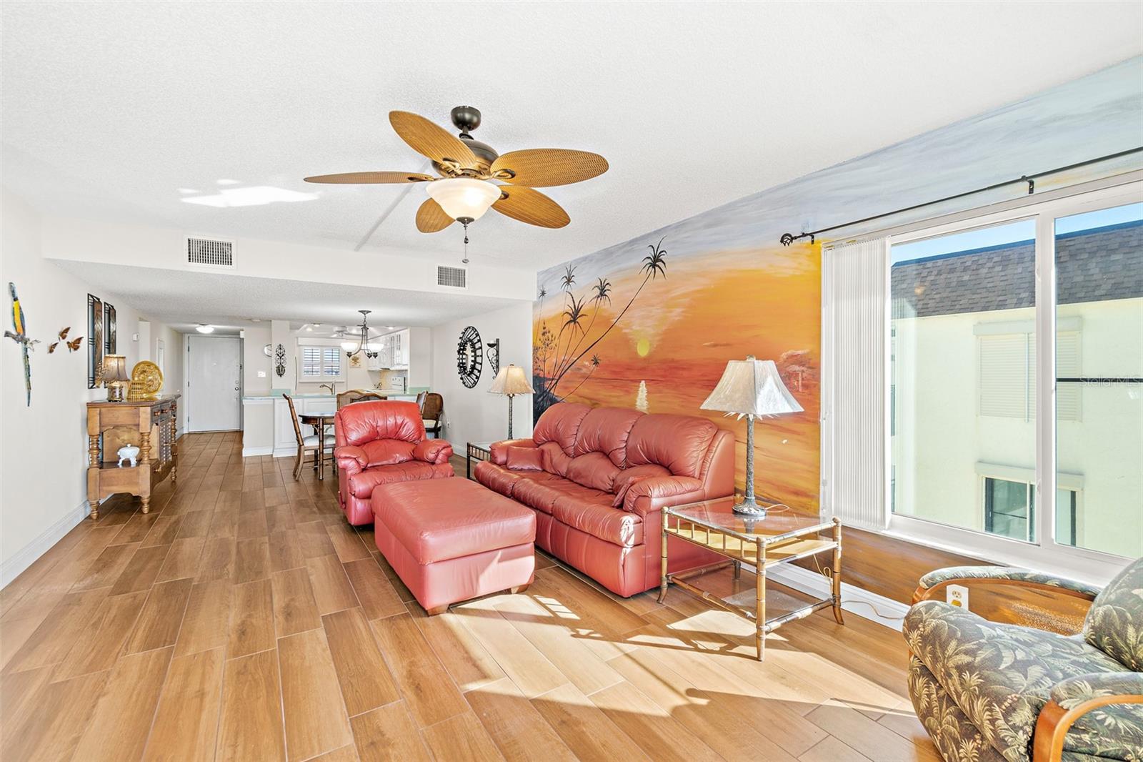 Image 25 of 44 For 3060 Atlantic Avenue 708