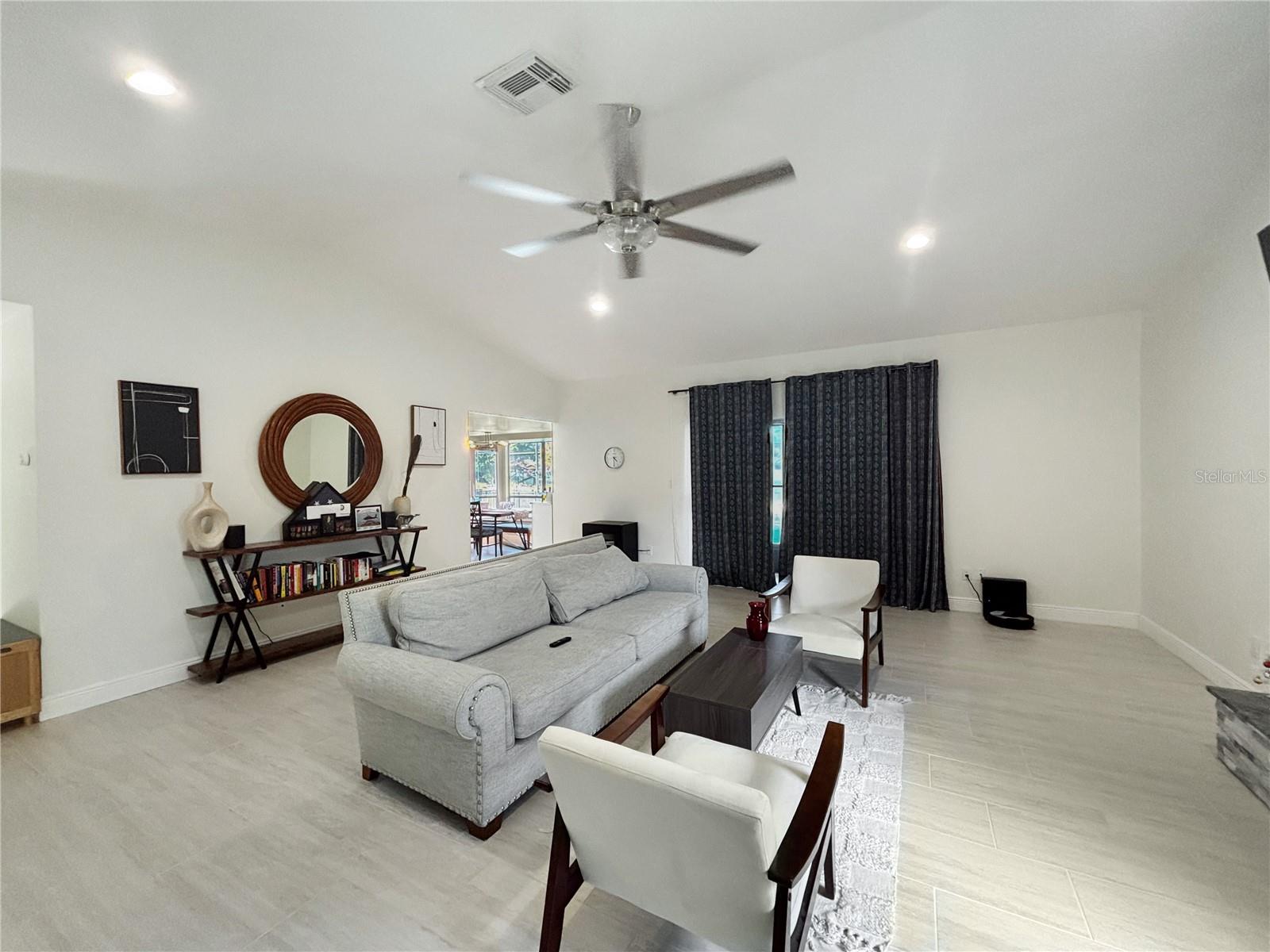 Image 12 of 30 For 9135 San Ambrosio Dr