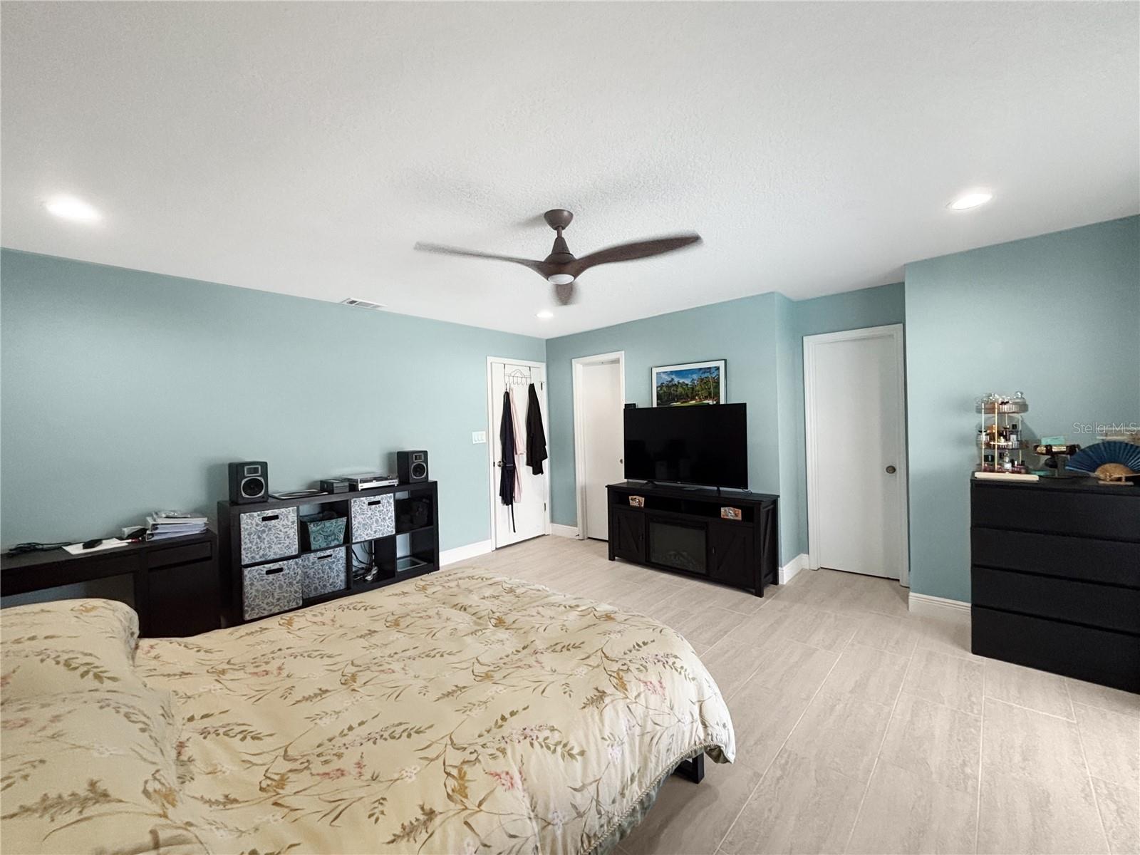 Image 19 of 30 For 9135 San Ambrosio Dr