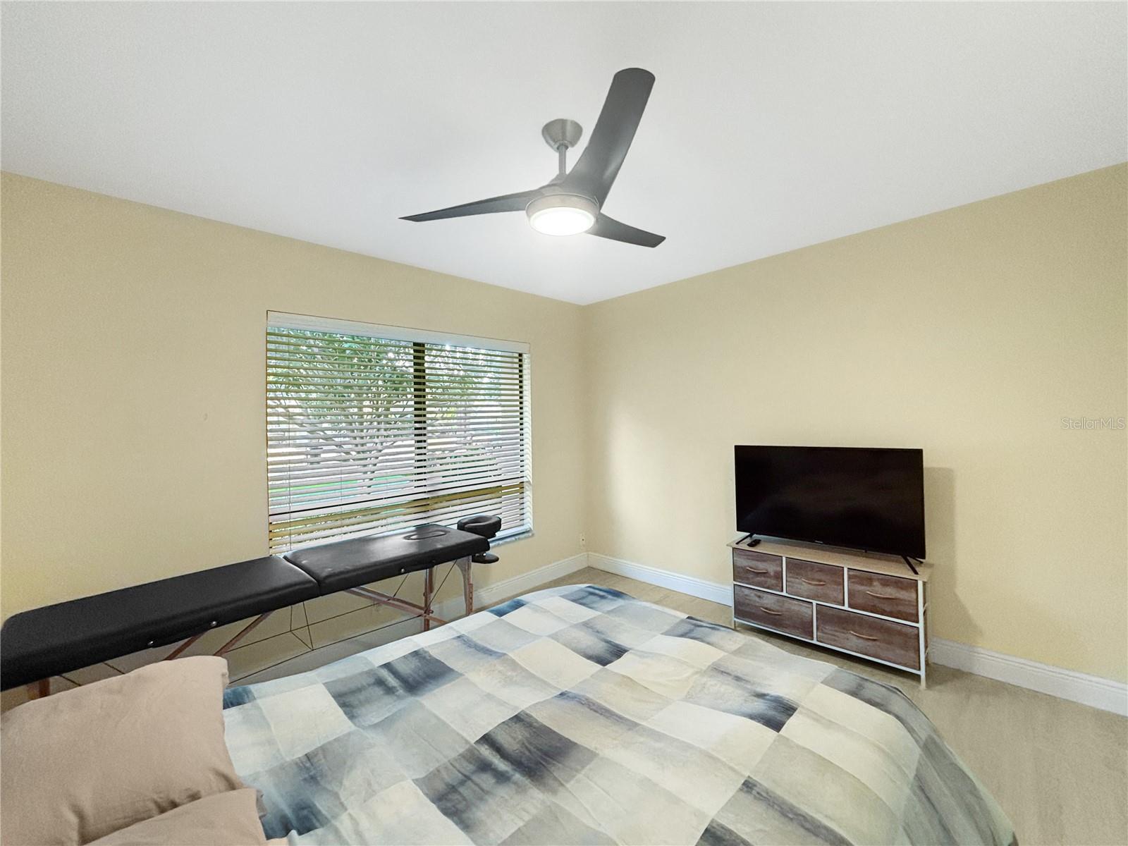 Image 7 of 30 For 9135 San Ambrosio Dr