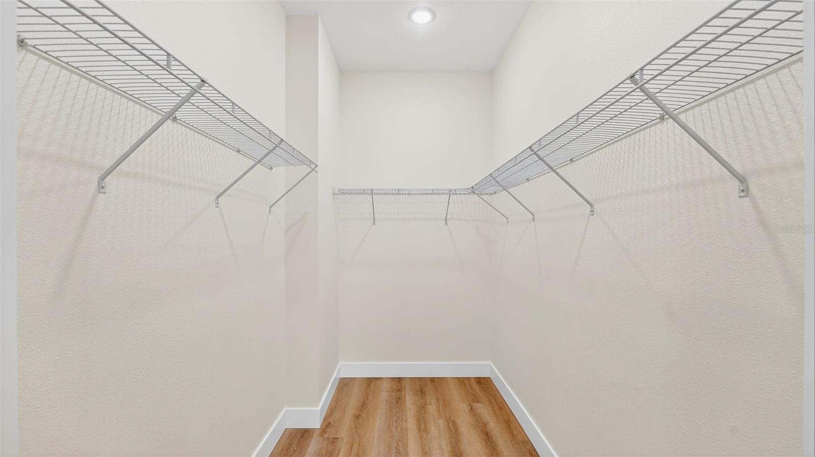 Image 24 of 35 For 257 Lago Vista Street