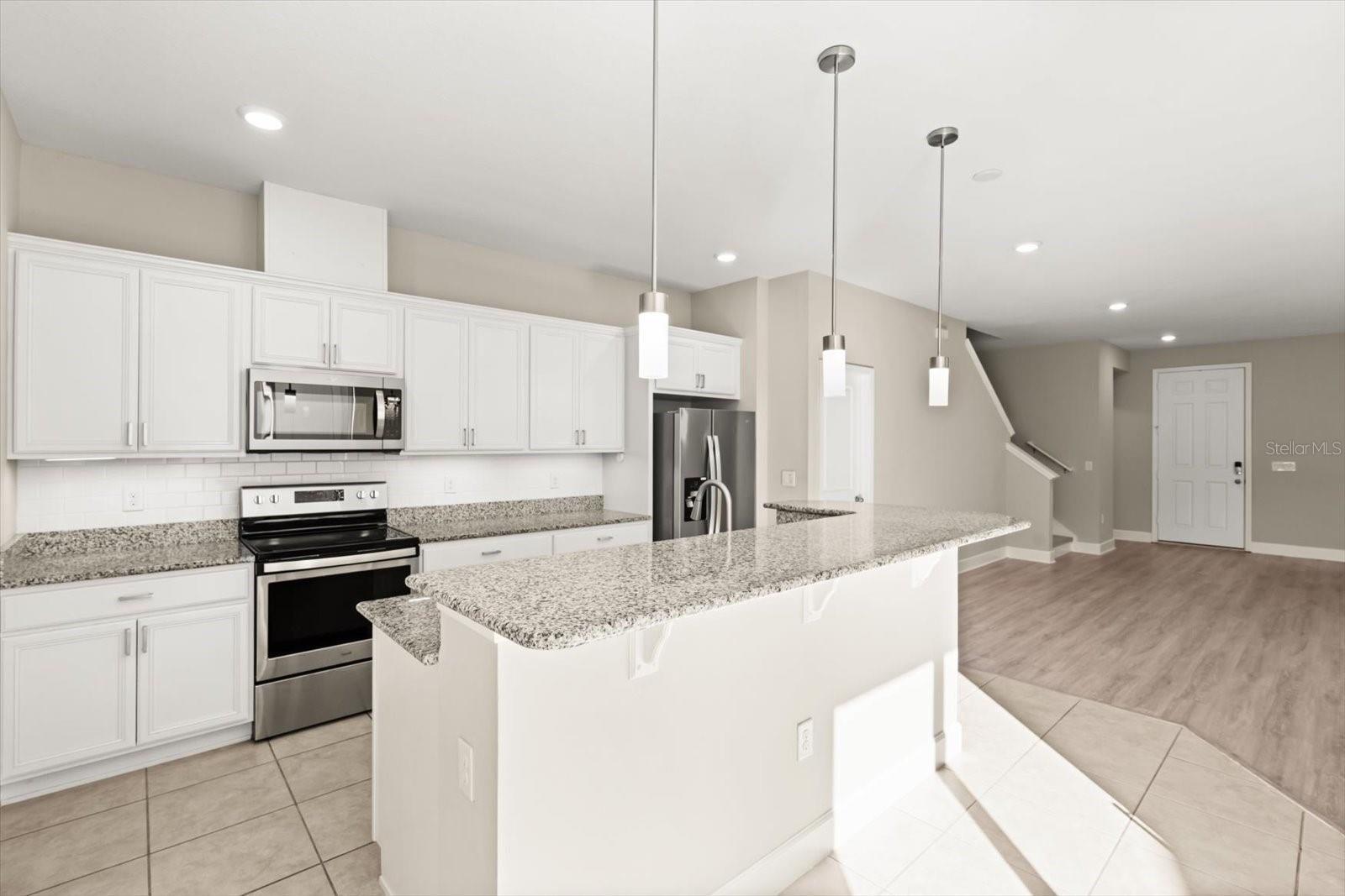 Image 12 of 32 For 13733 Bressler Alley