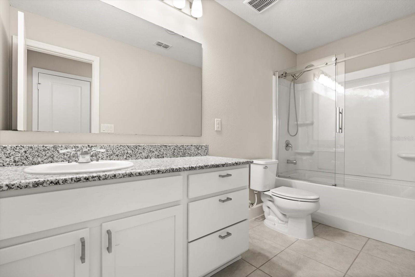 Image 22 of 32 For 13733 Bressler Alley