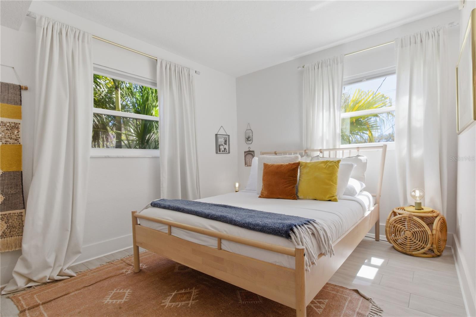 Image 25 of 34 For 6990 Grevilla Avenue S