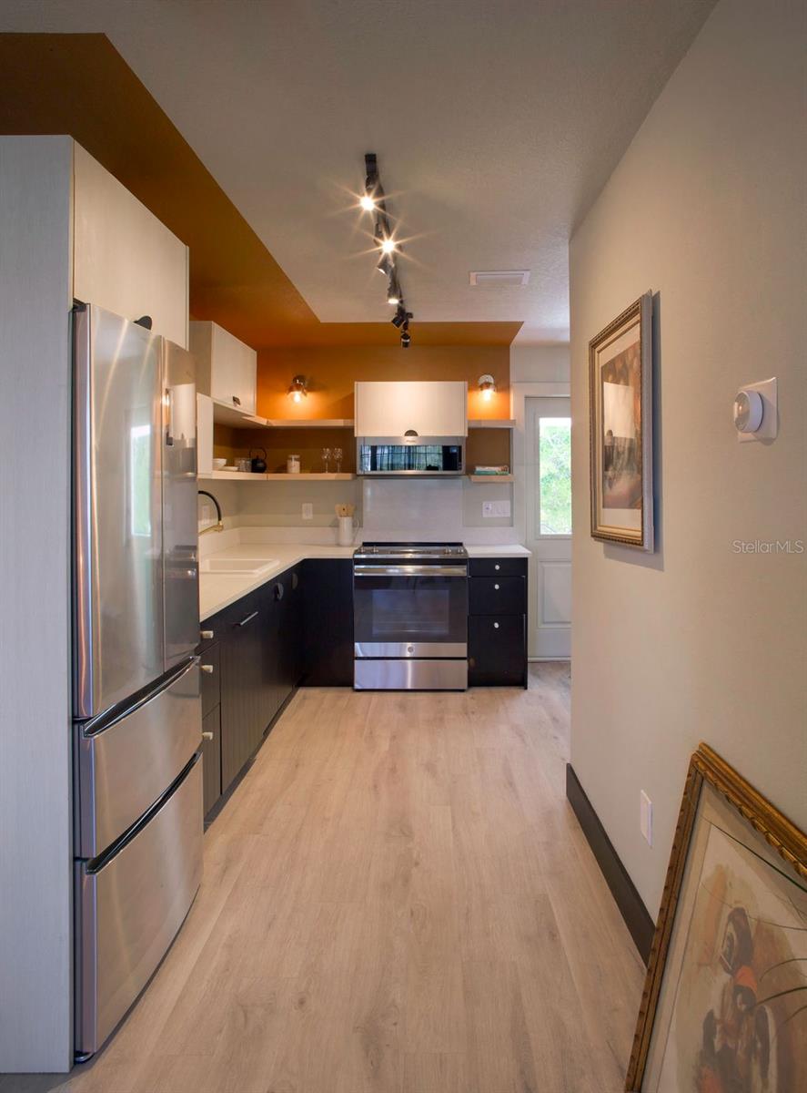 Image 3 of 34 For 6990 Grevilla Avenue S