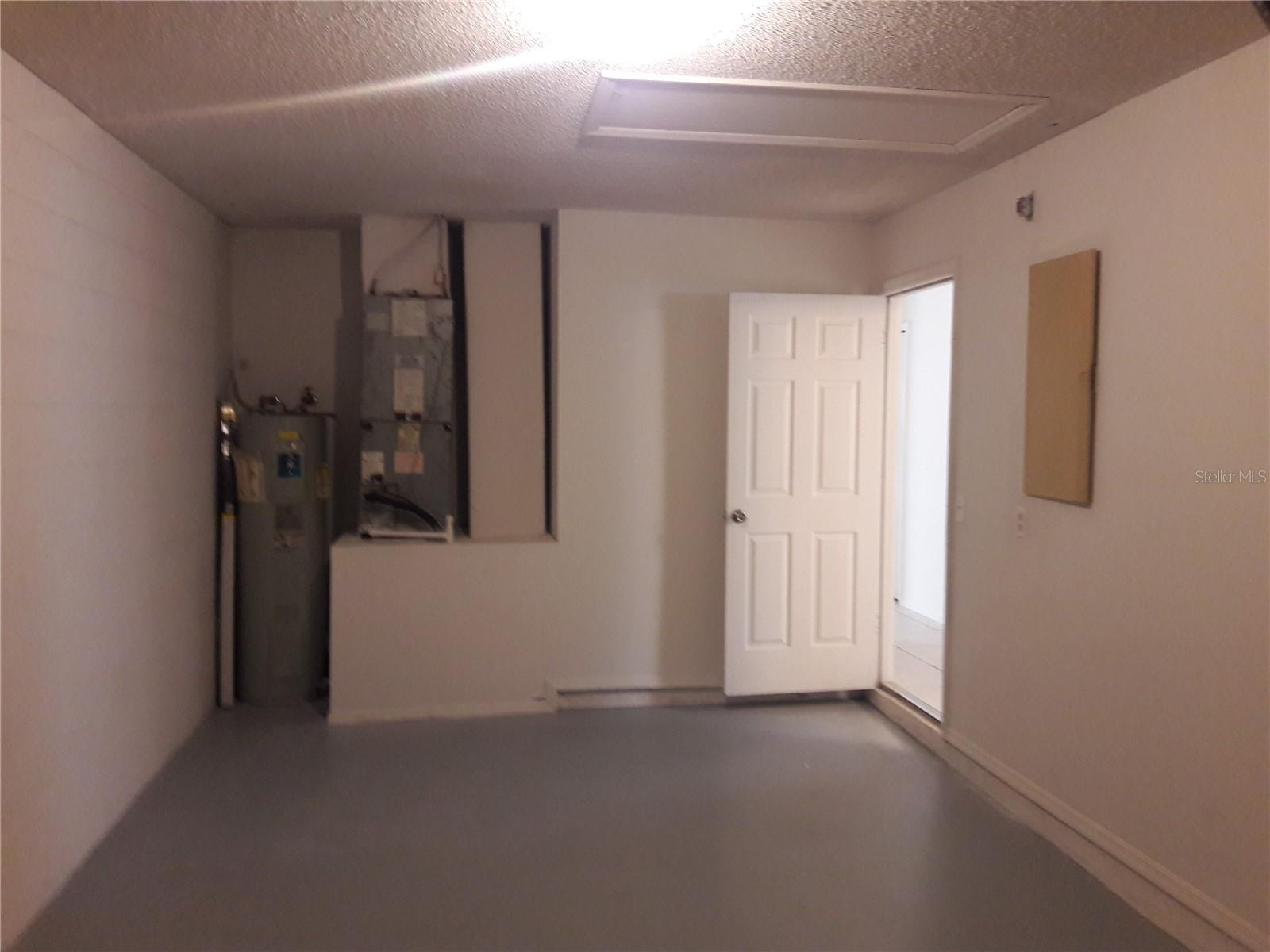 Image 7 of 23 For 3236 Brewster Drive