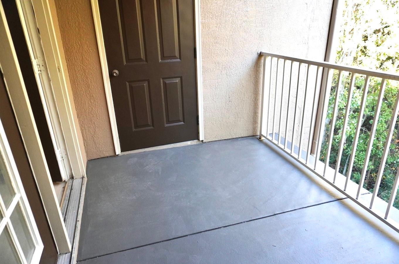 Image 13 of 16 For 14341 Fredricksburg Drive 1015