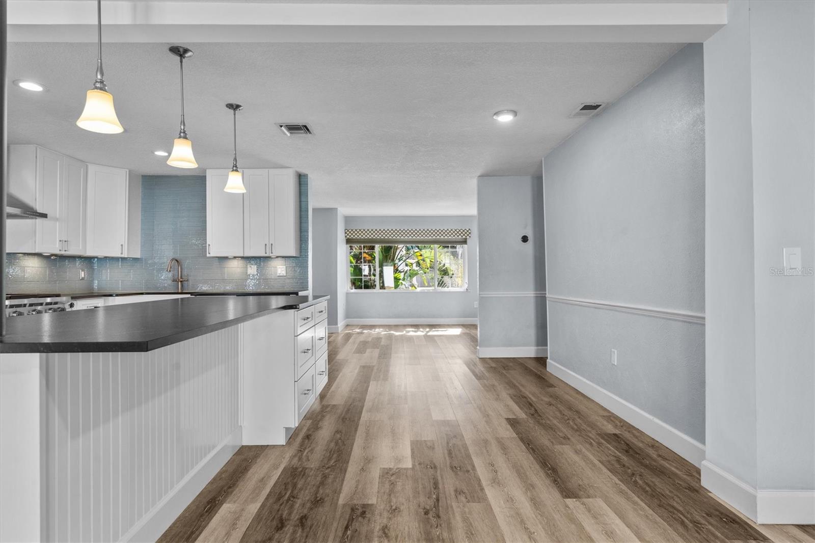 Image 12 of 72 For 1135 Shady Lane Drive