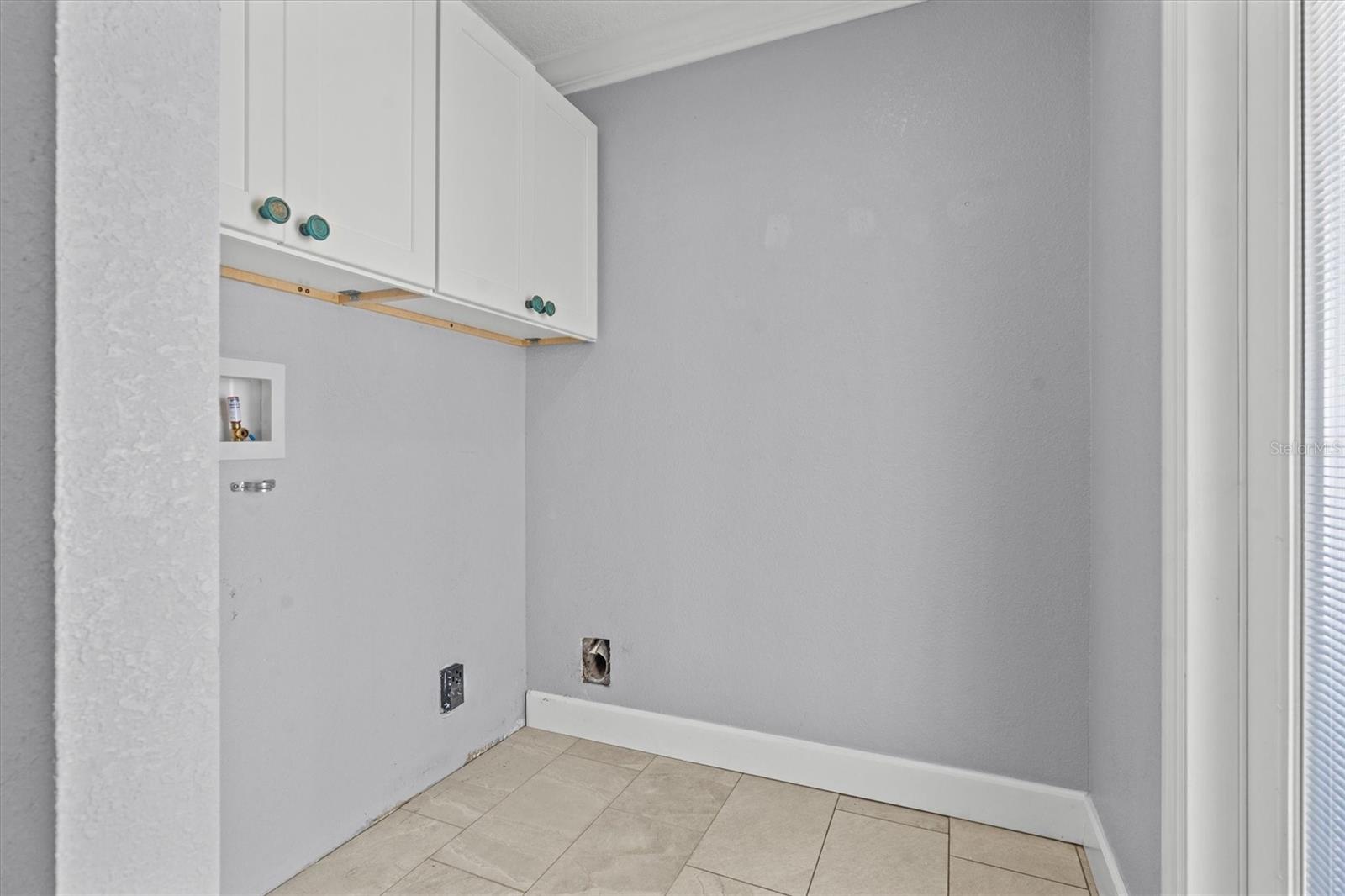 Image 29 of 72 For 1135 Shady Lane Drive