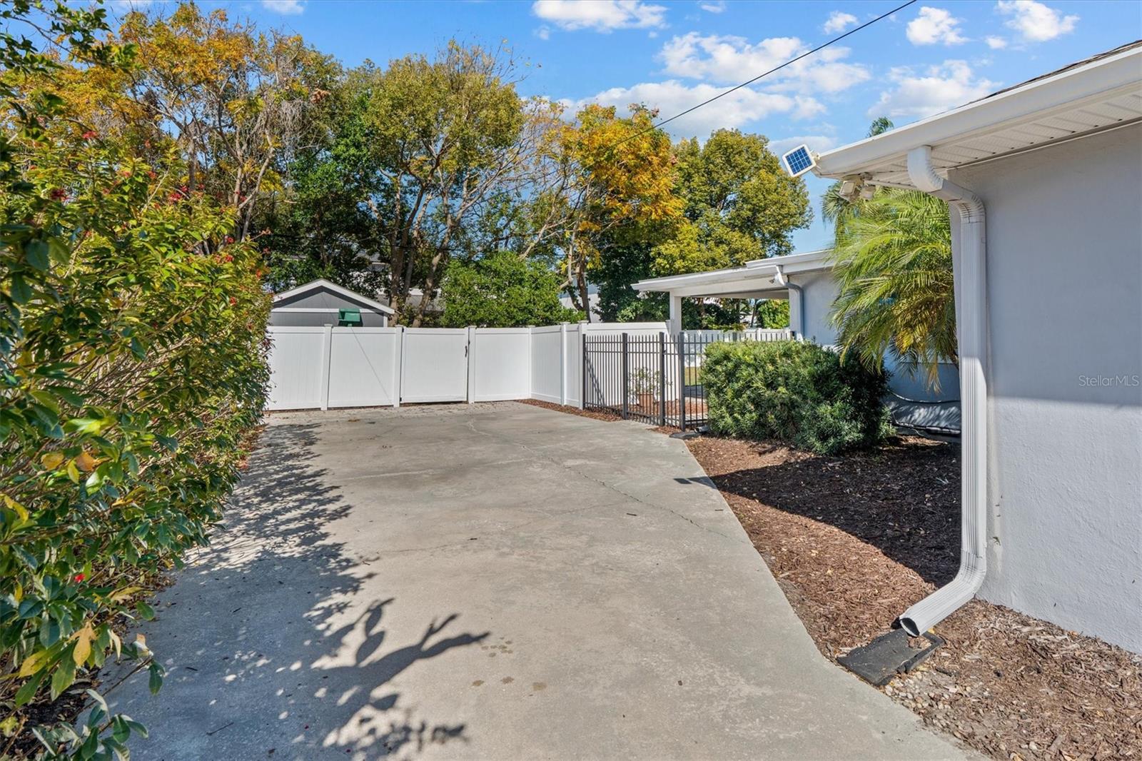 Image 49 of 72 For 1135 Shady Lane Drive