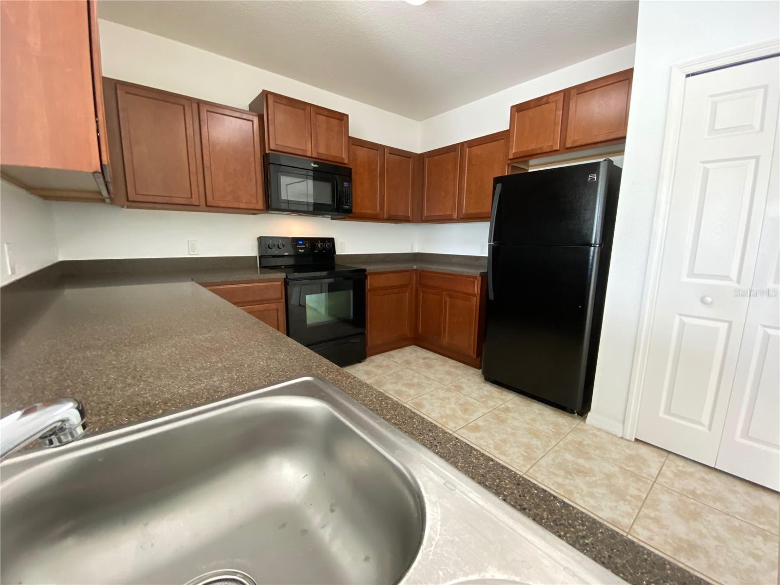 Image 5 of 17 For 3510 Yacht Club Court