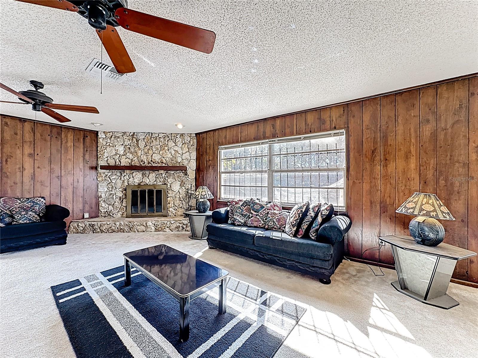 Image 19 of 57 For 4502 Alhama Street