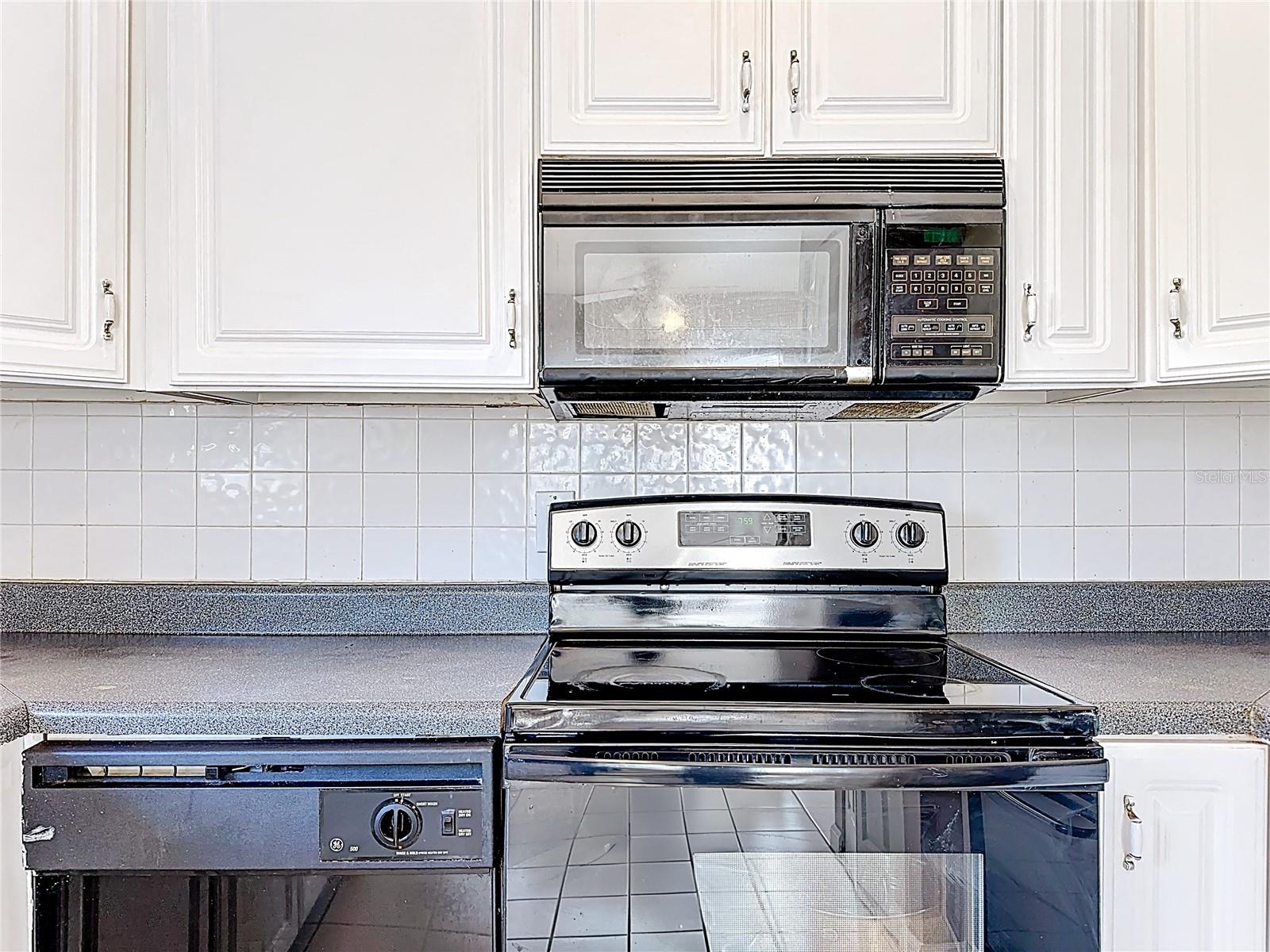 Image 27 of 57 For 4502 Alhama Street