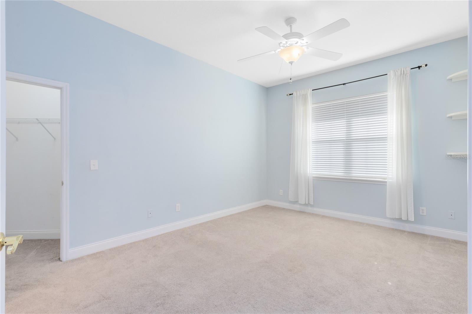 Image 18 of 38 For 10842 Woodchase Circle