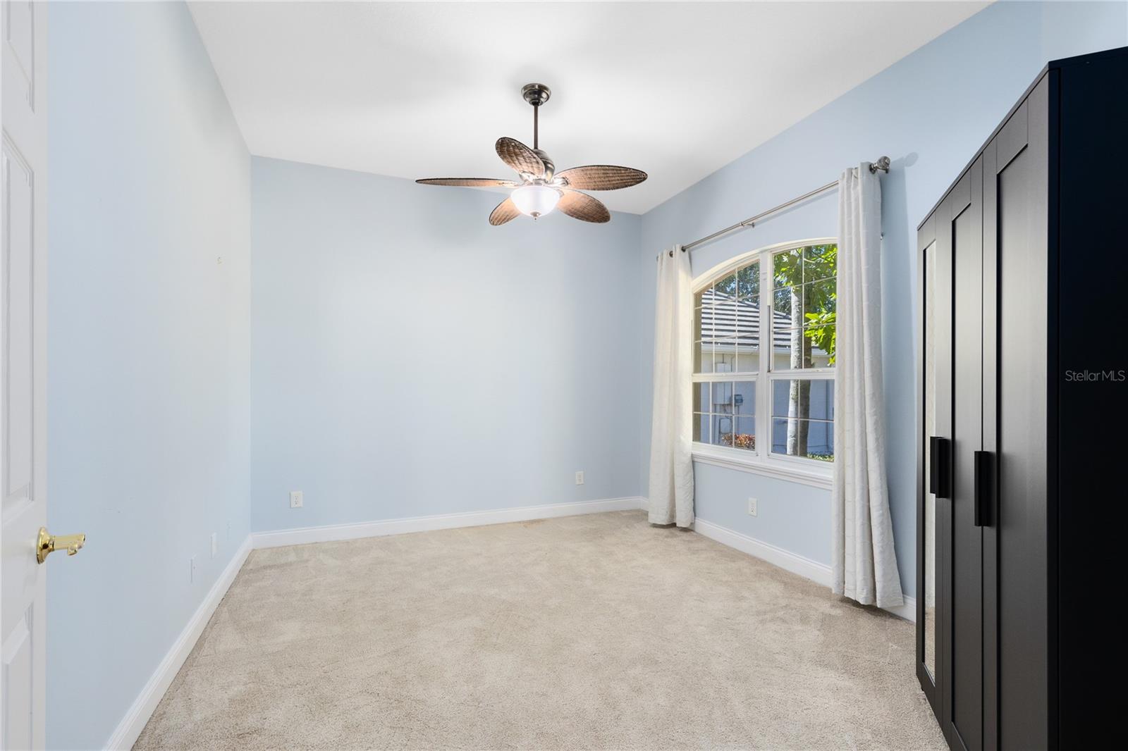 Image 19 of 38 For 10842 Woodchase Circle