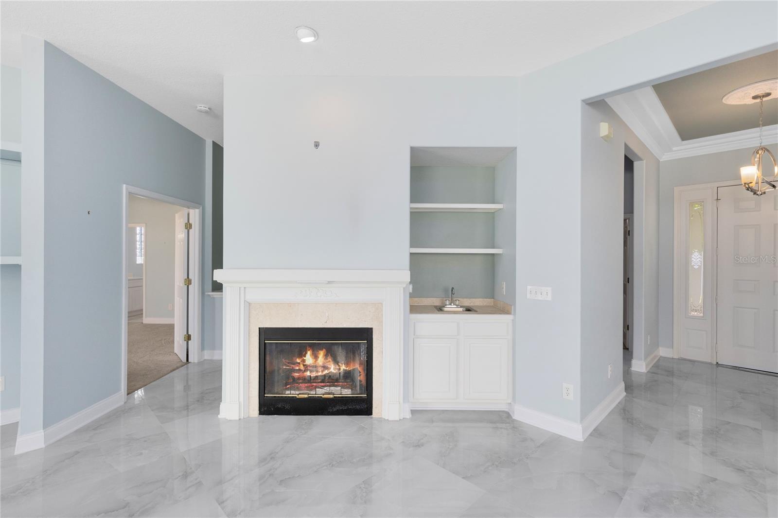 Image 8 of 38 For 10842 Woodchase Circle