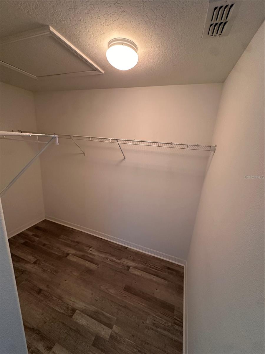 Image 19 of 23 For 10899 Savannah Landing Circle