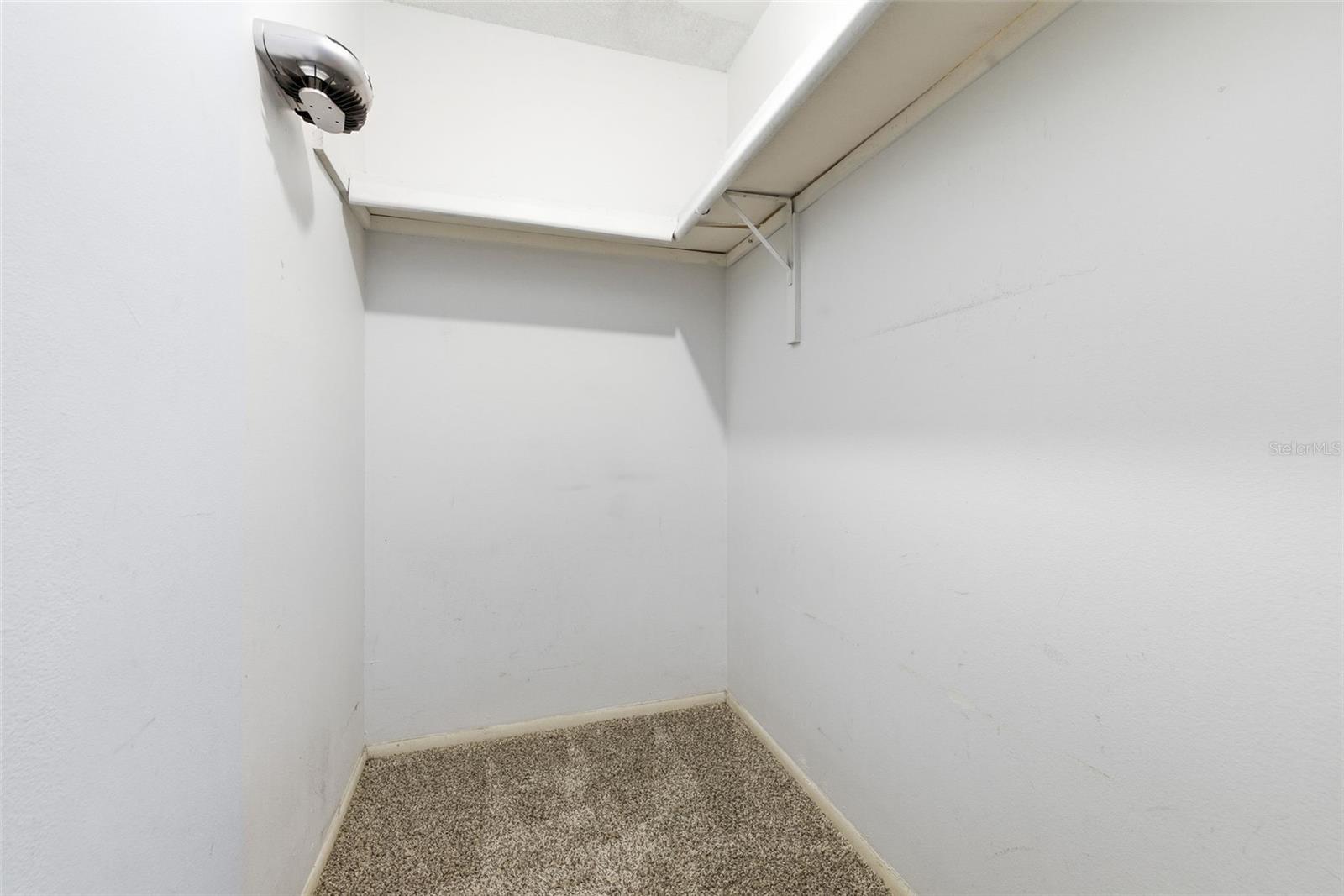 Image 27 of 49 For 520 Jupiter Way